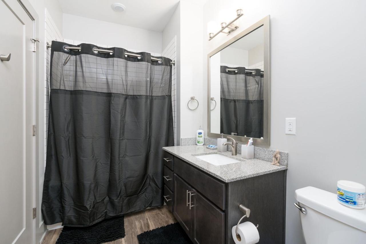 Stylish 1Br Apartment With View Indianapolis Extérieur photo